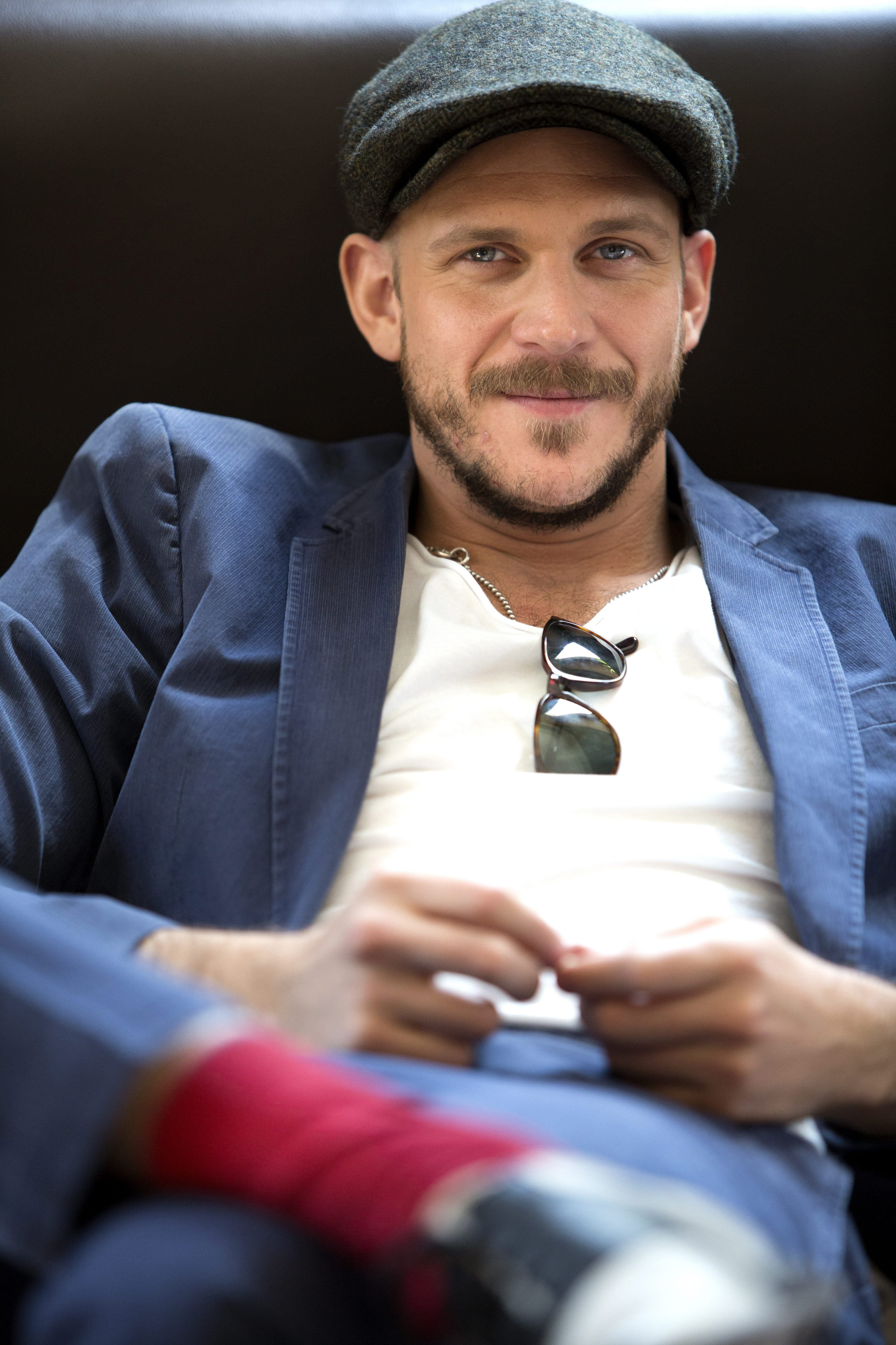 古斯塔·斯卡斯加德的写真