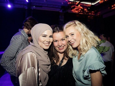 安娜·斯维尼达的写真