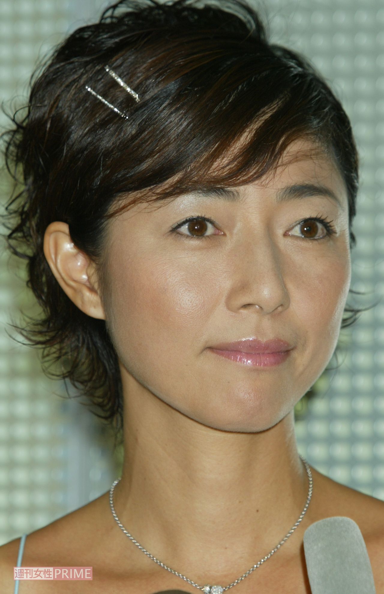 益户育江的写真