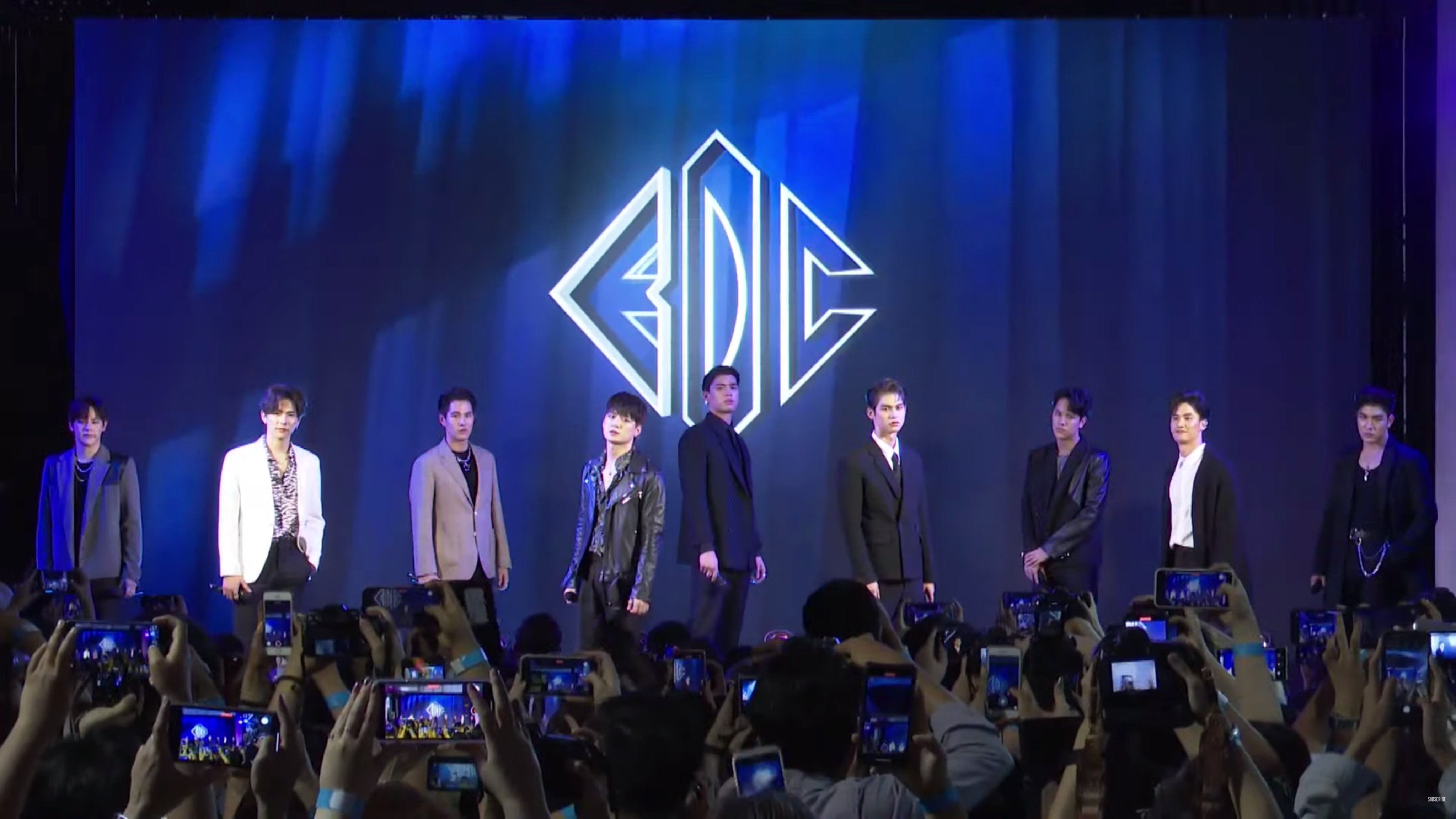 皮拉瓦·山坡提拉的写真