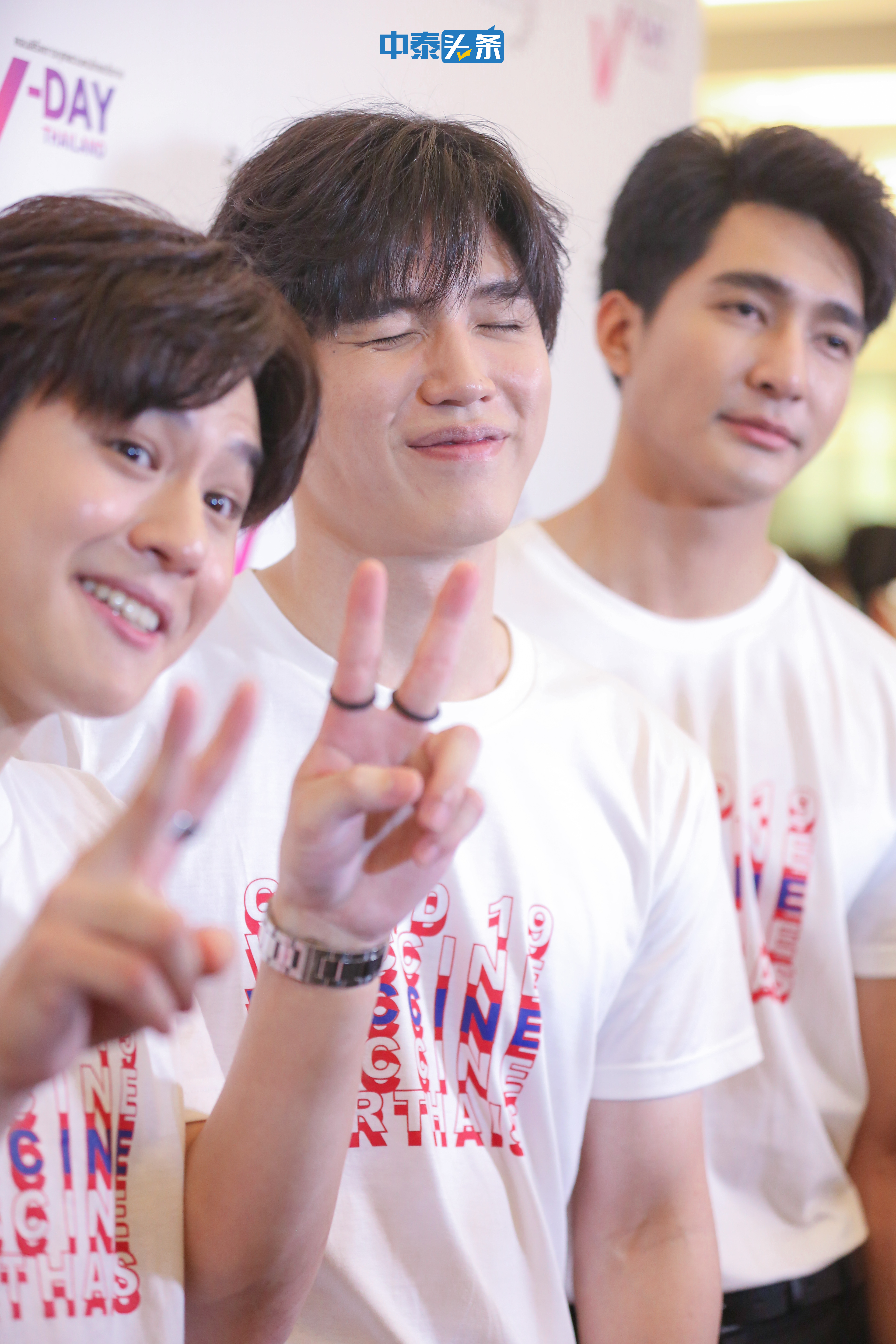 提迪蓬·德查阿派坤的写真