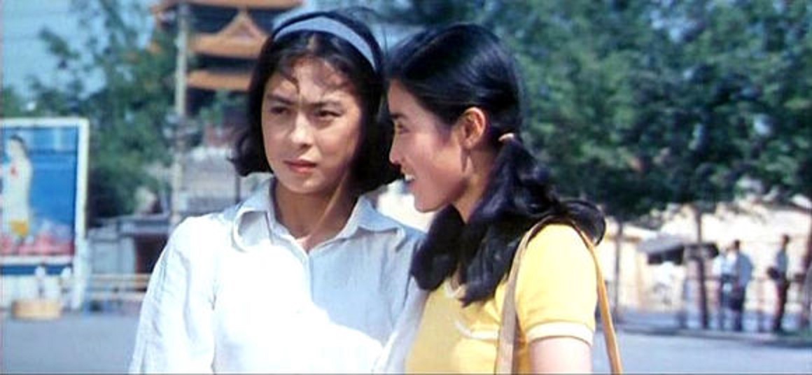 余立的写真-《干杯，女兵们》http:...