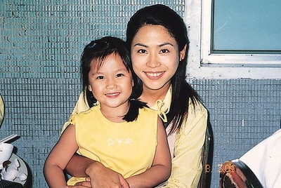 成珈莹的写真-莹莹和宣萱