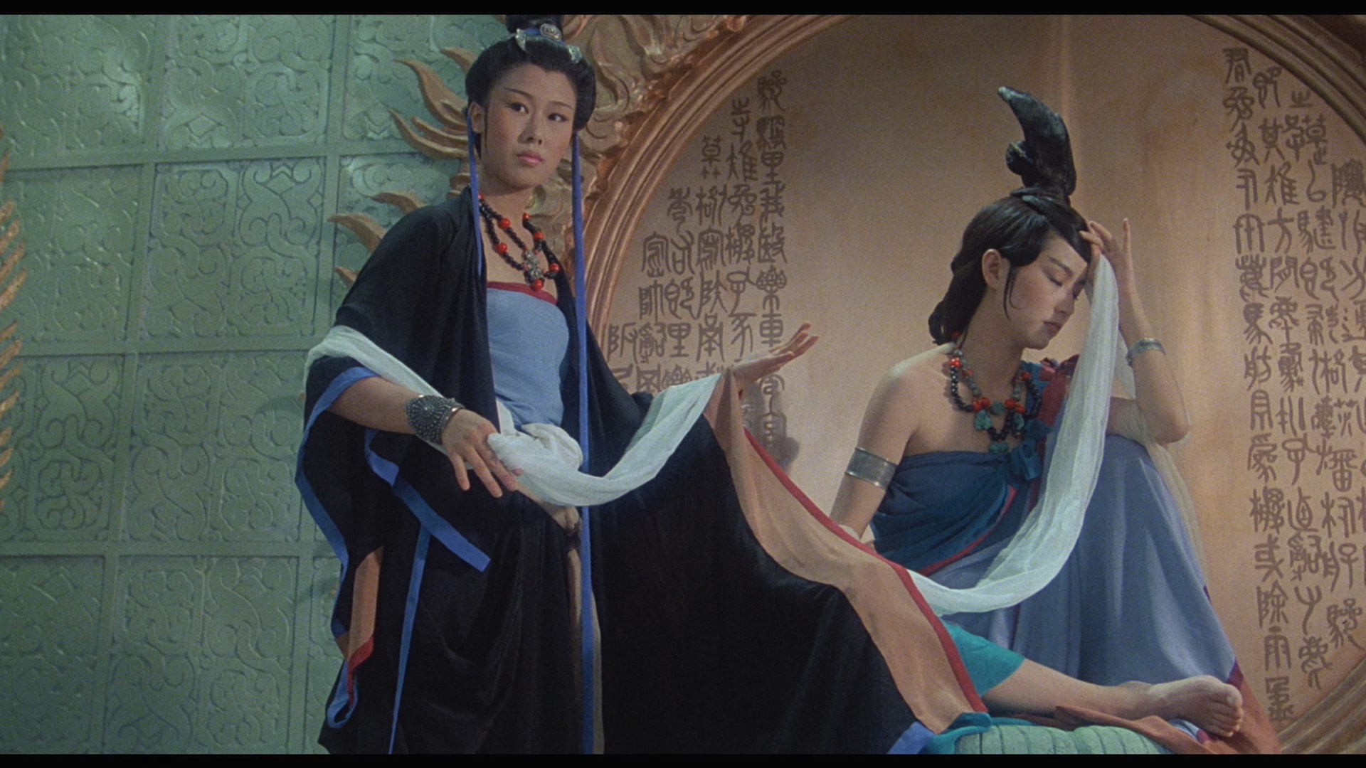 夏光莉的写真-《蜀山：新蜀山劍俠 / ...