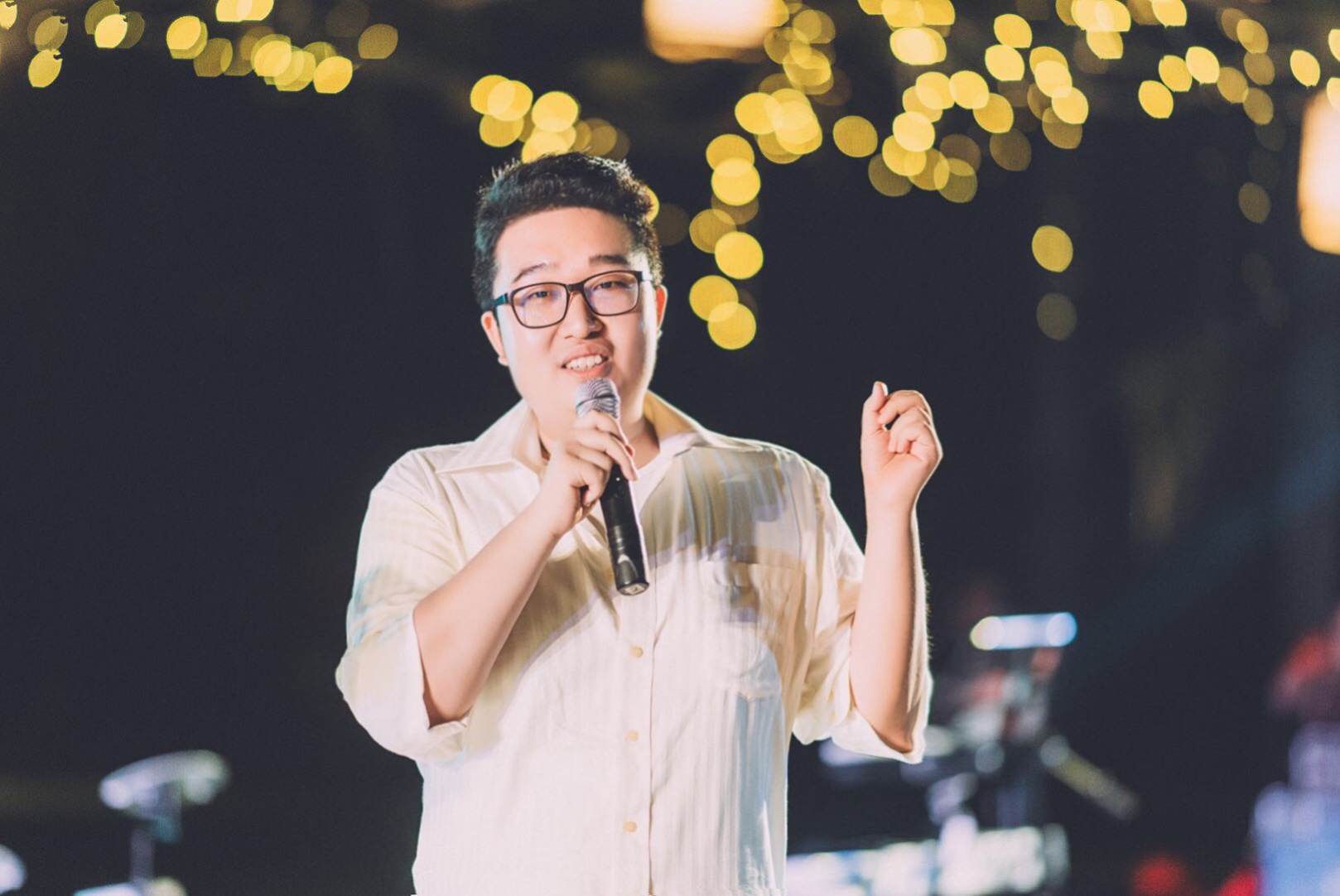 毕鑫业的写真-毕鑫业照片