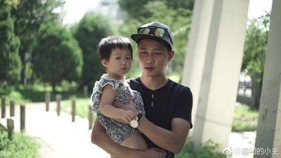 黎伟的写真-黎伟