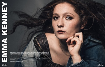 艾玛·肯尼的写真