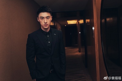 袁福福的写真-袁福福