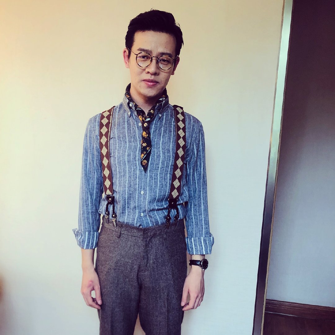 耿晓辉的写真-来自冤家宜解不宜结。