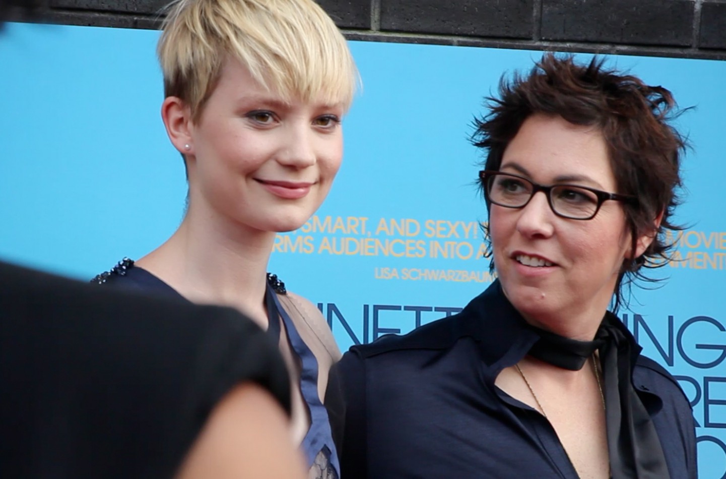 丽莎·查罗登科的写真