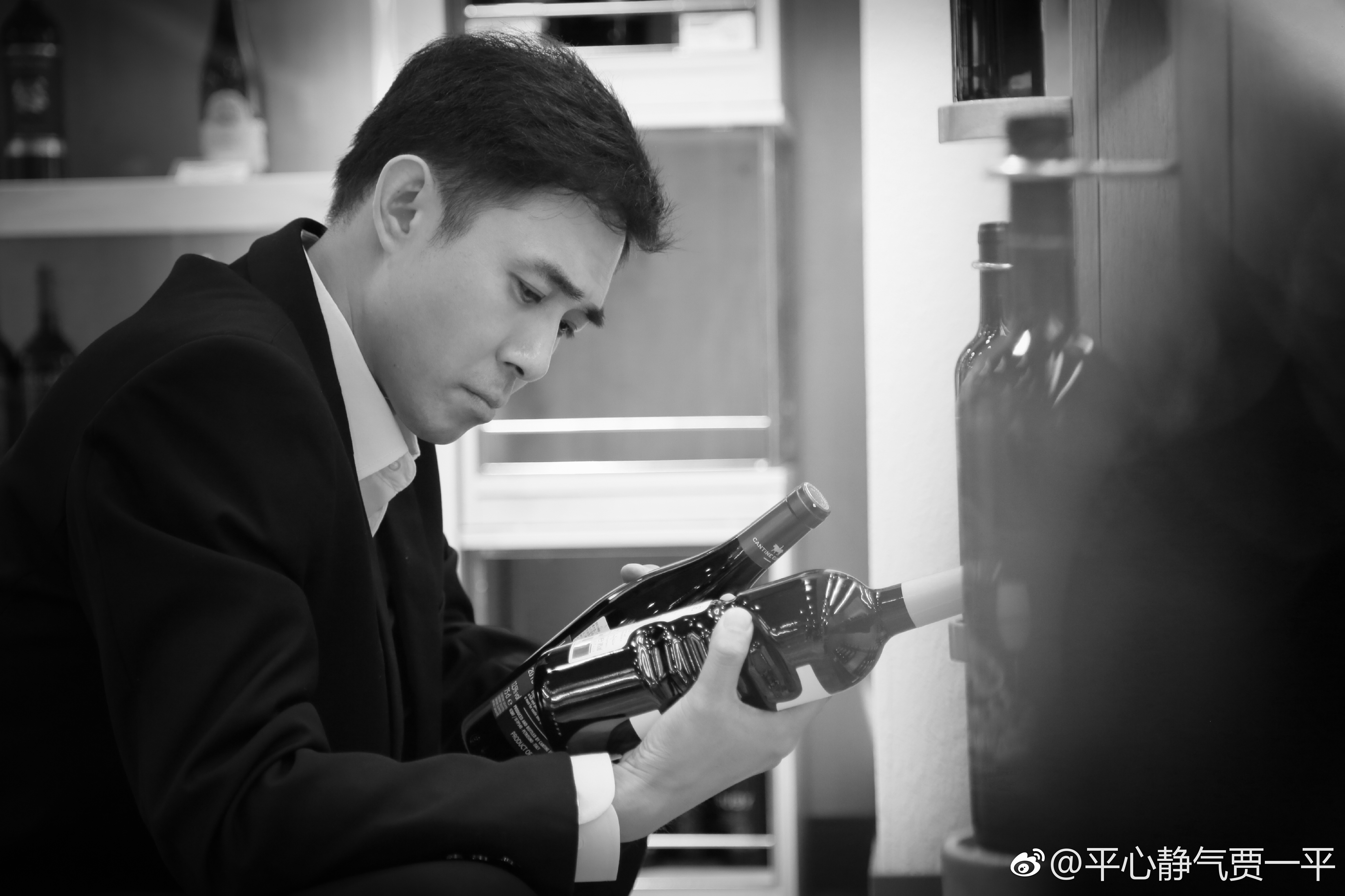 贾一平的写真-太像了吧，绝了