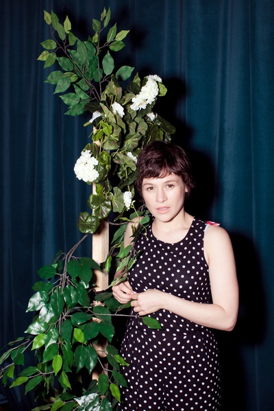 雅艾尔·斯通的写真