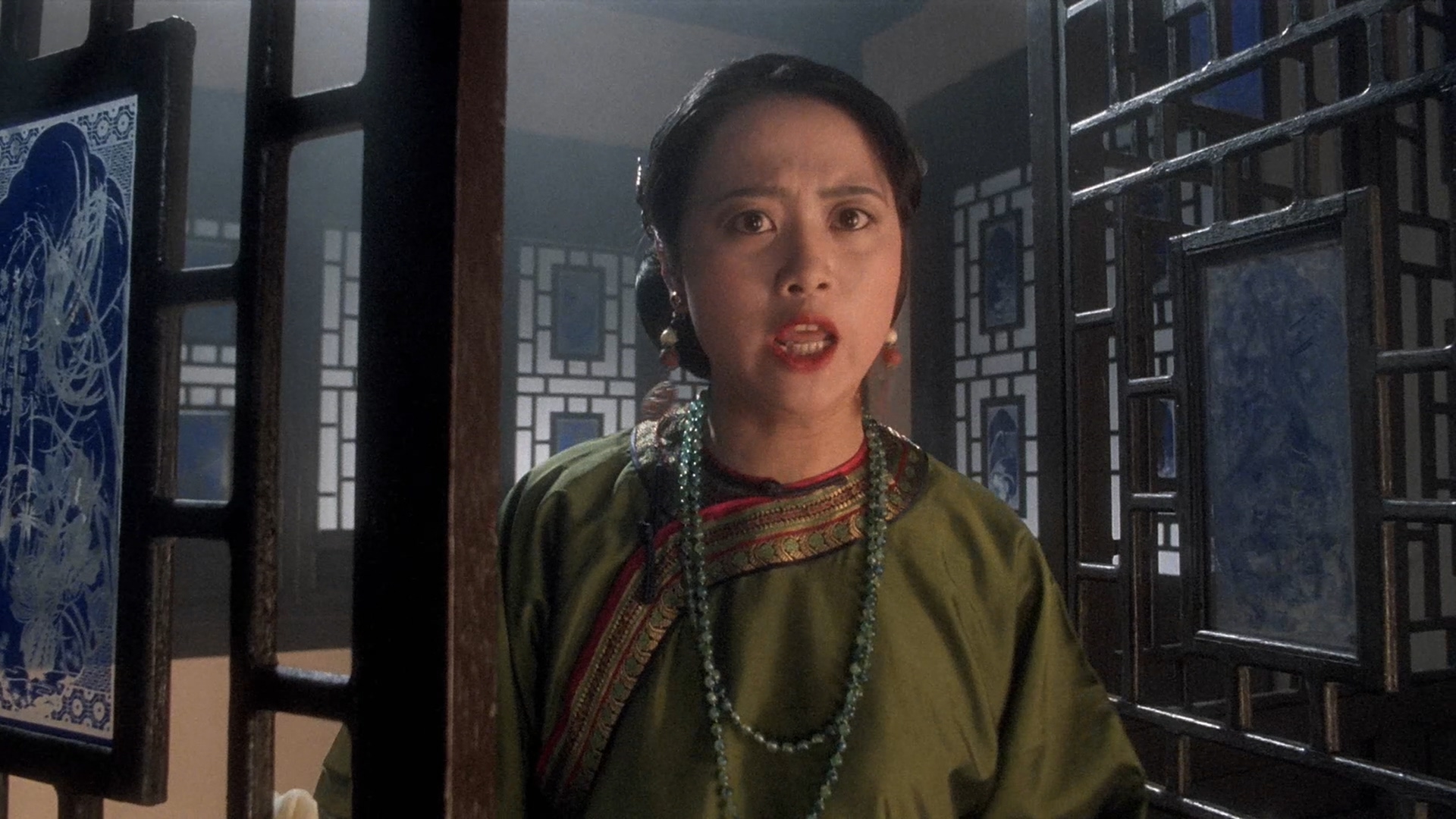 黄凤琼的写真-《九品芝麻官 / 白面包...