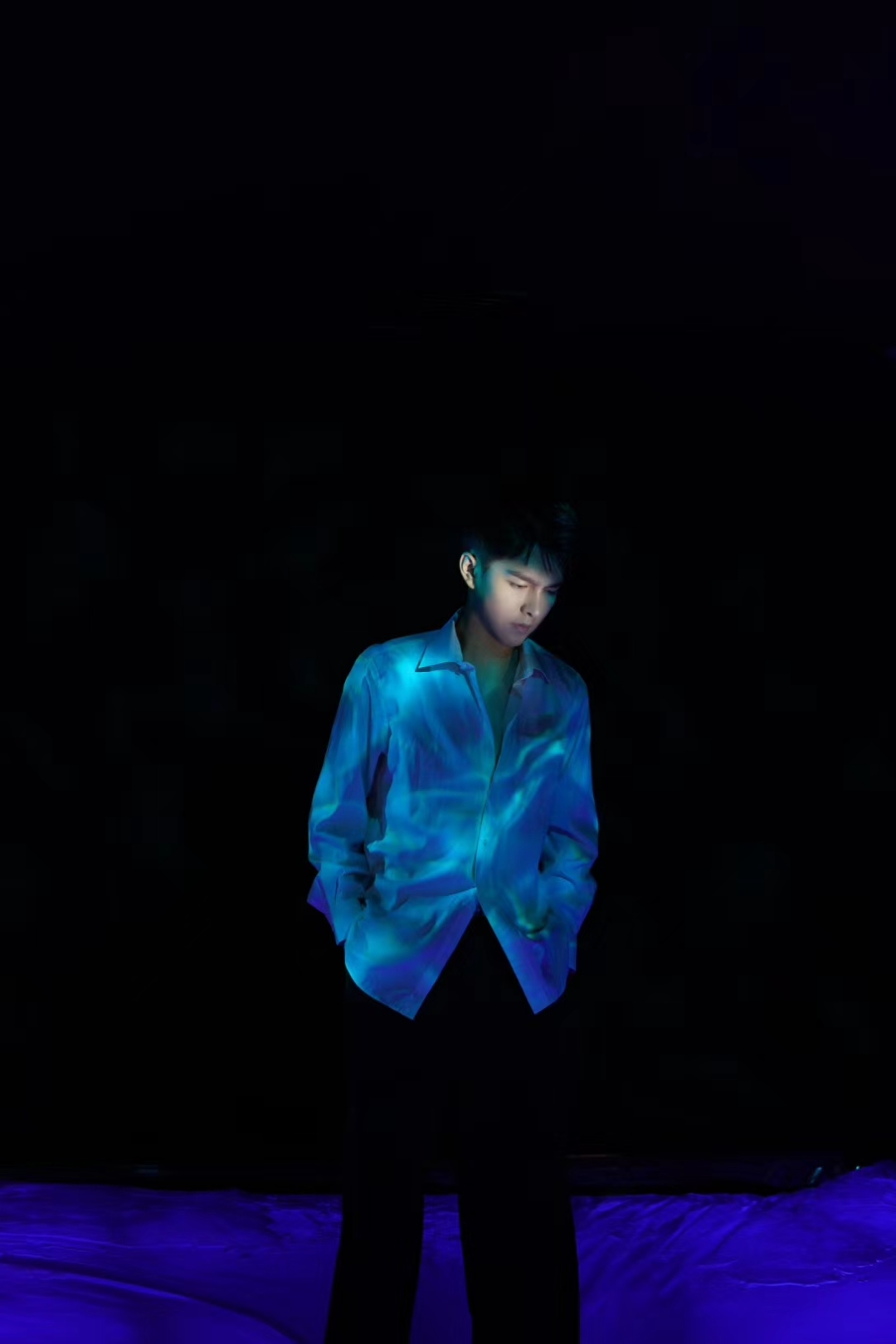 王浩歌的写真-王浩歌