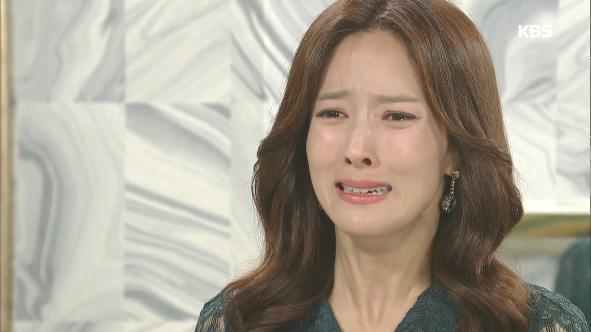 王光娜的写真-变脸！