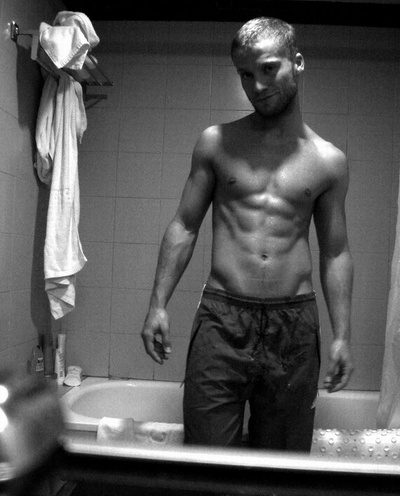 多米尼克·萨雷-扎奇的写真