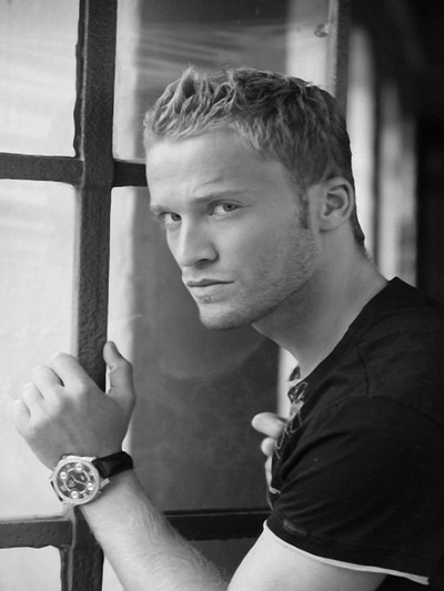 多米尼克·萨雷-扎奇的写真