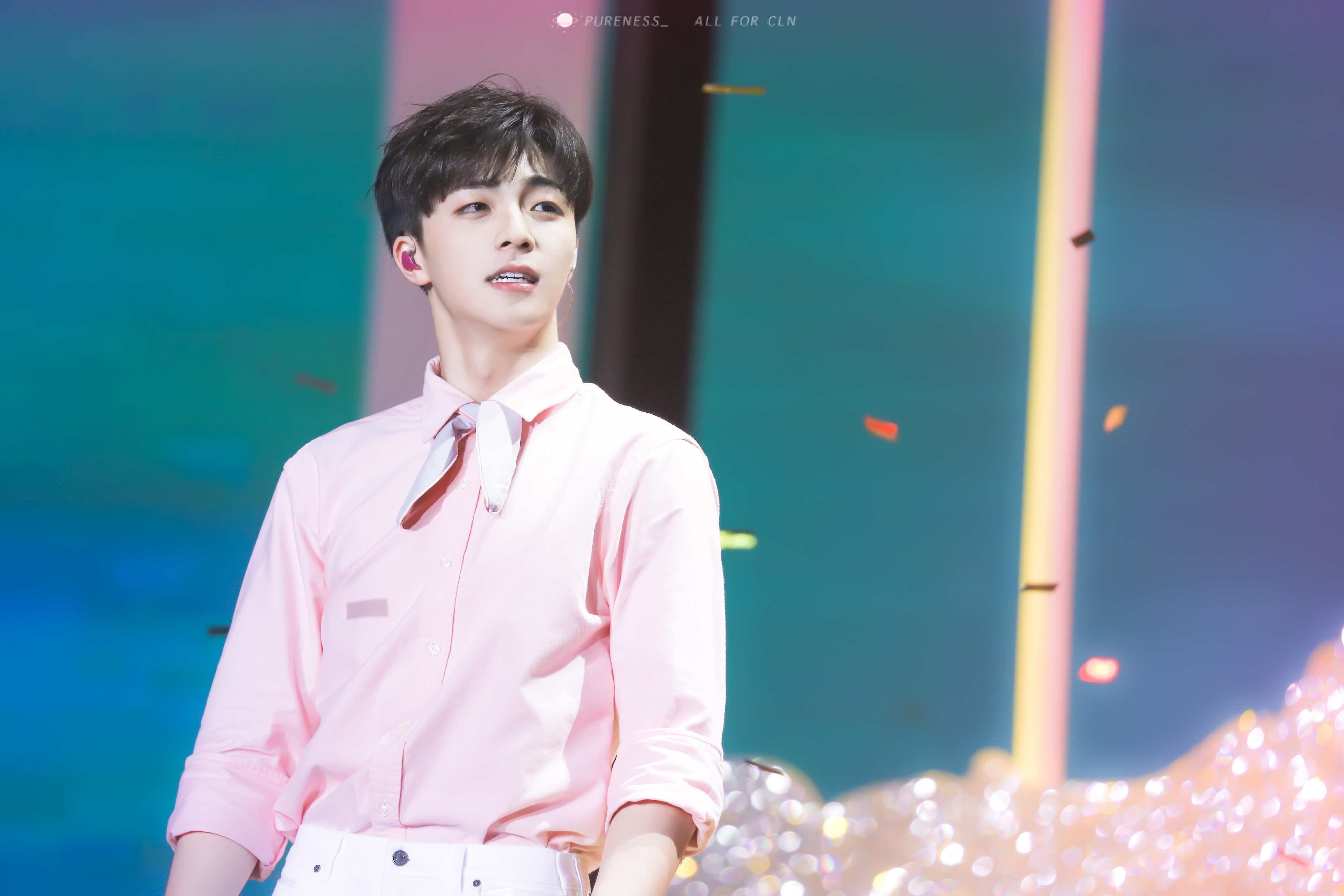 陈立农的写真-18岁生日会