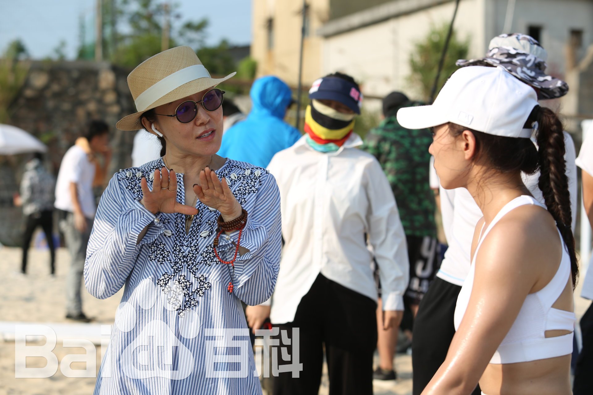 赵晨阳的写真-赵晨阳导演工作中5