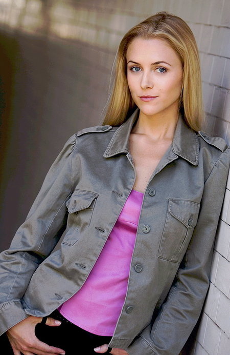 海利·兰伯特的写真