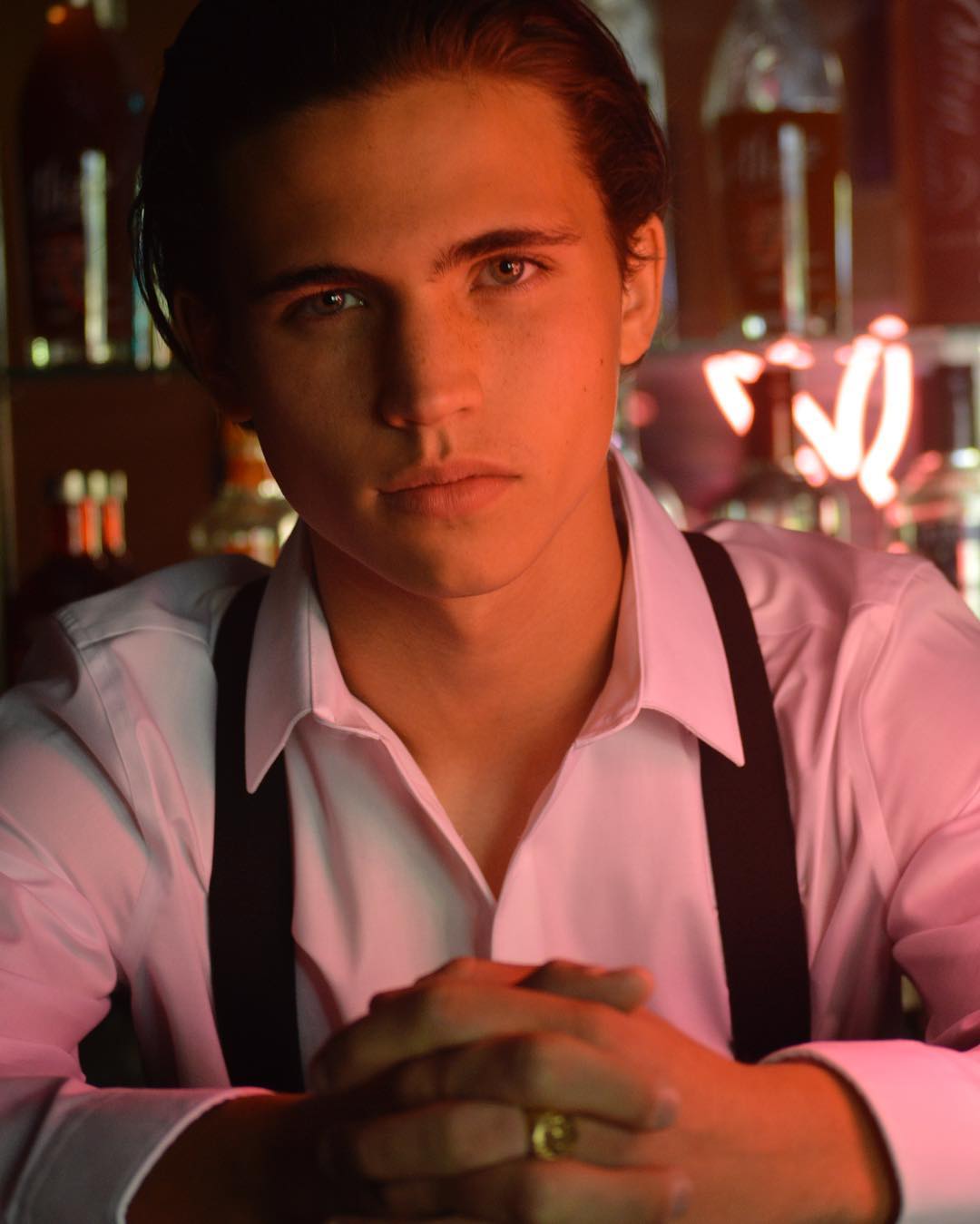 唐纳·布坎南的写真