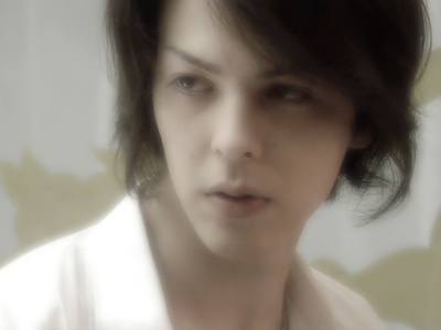 汐崎艾伦的写真