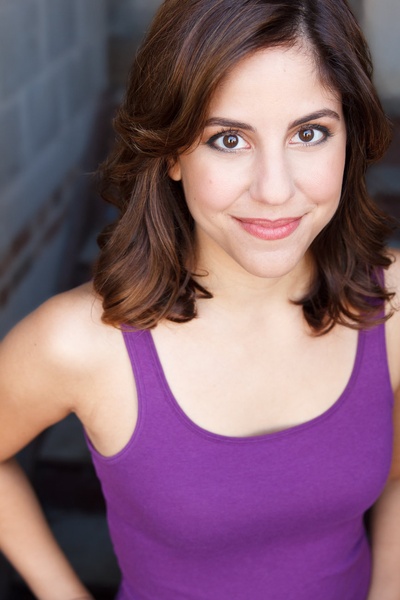 艾丽·里德的写真