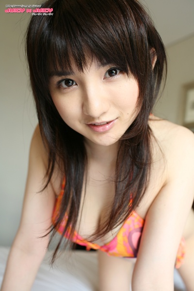 尾崎奈奈的写真