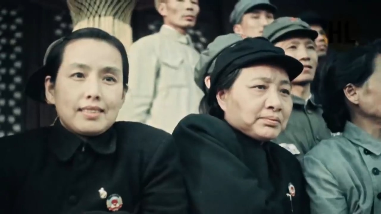 陈波儿的写真-开国大典彩色影像