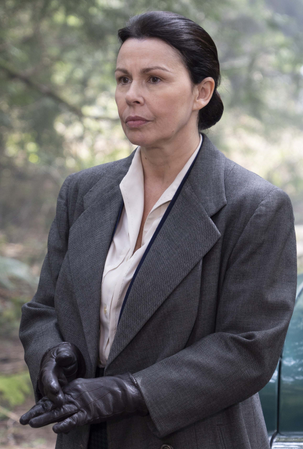 朱莉·格雷厄姆的写真