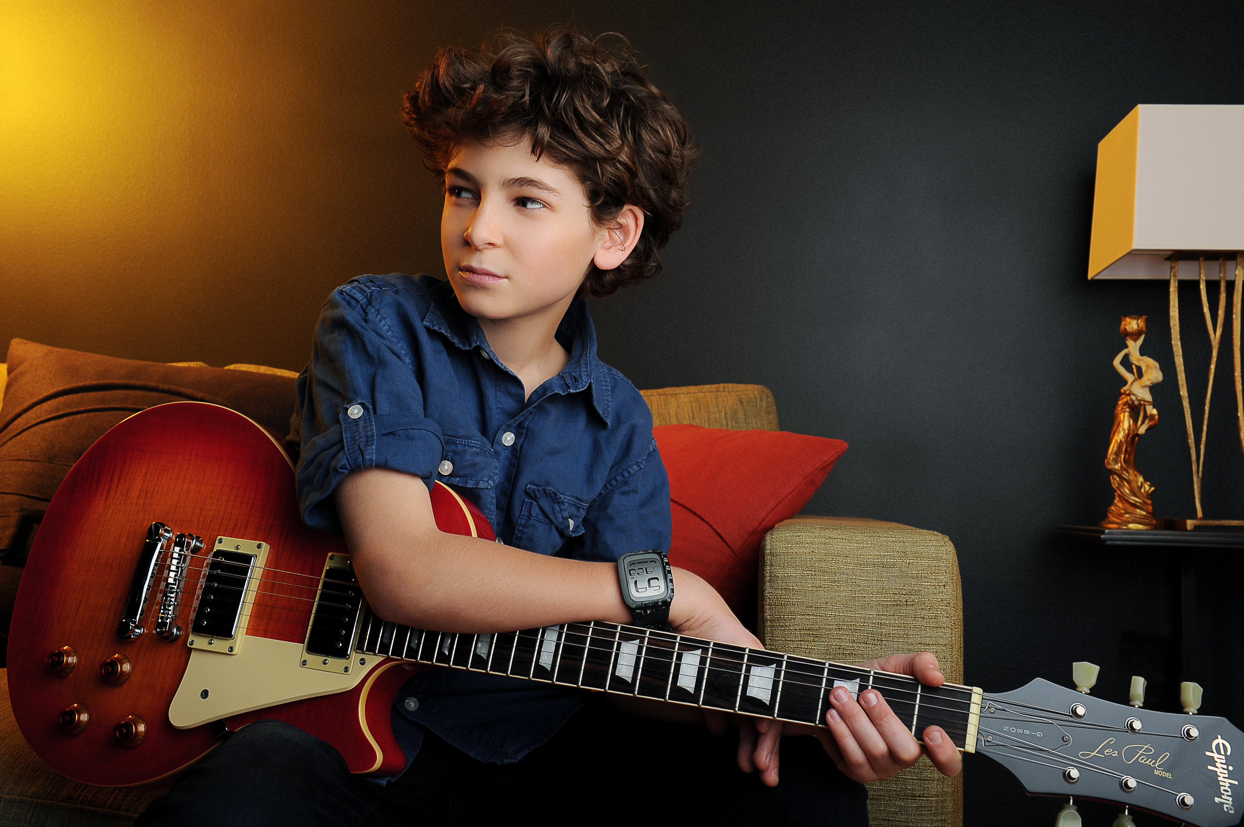 大卫·马祖的写真-David Mazouz，2013...