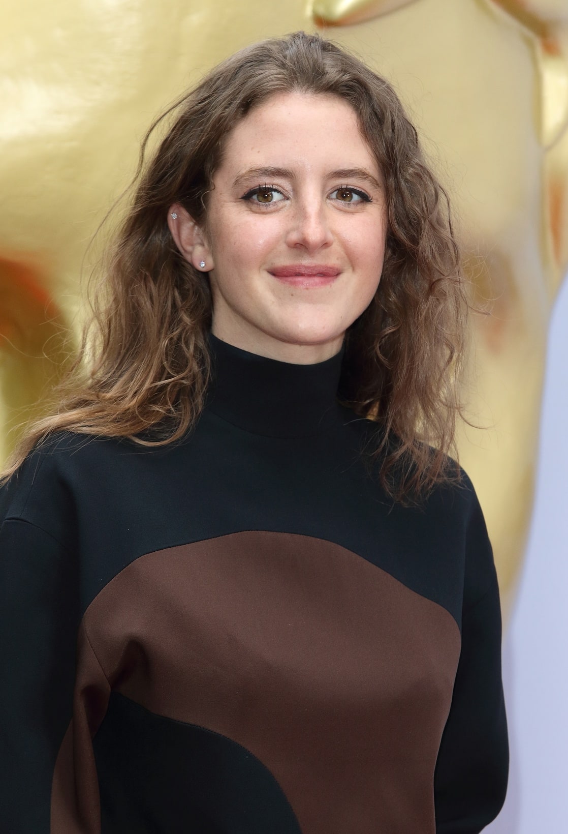 露易莎·哈兰德的写真