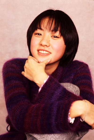 三轮明日美的写真