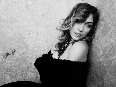 安娜贝拉·史蒂文森的写真