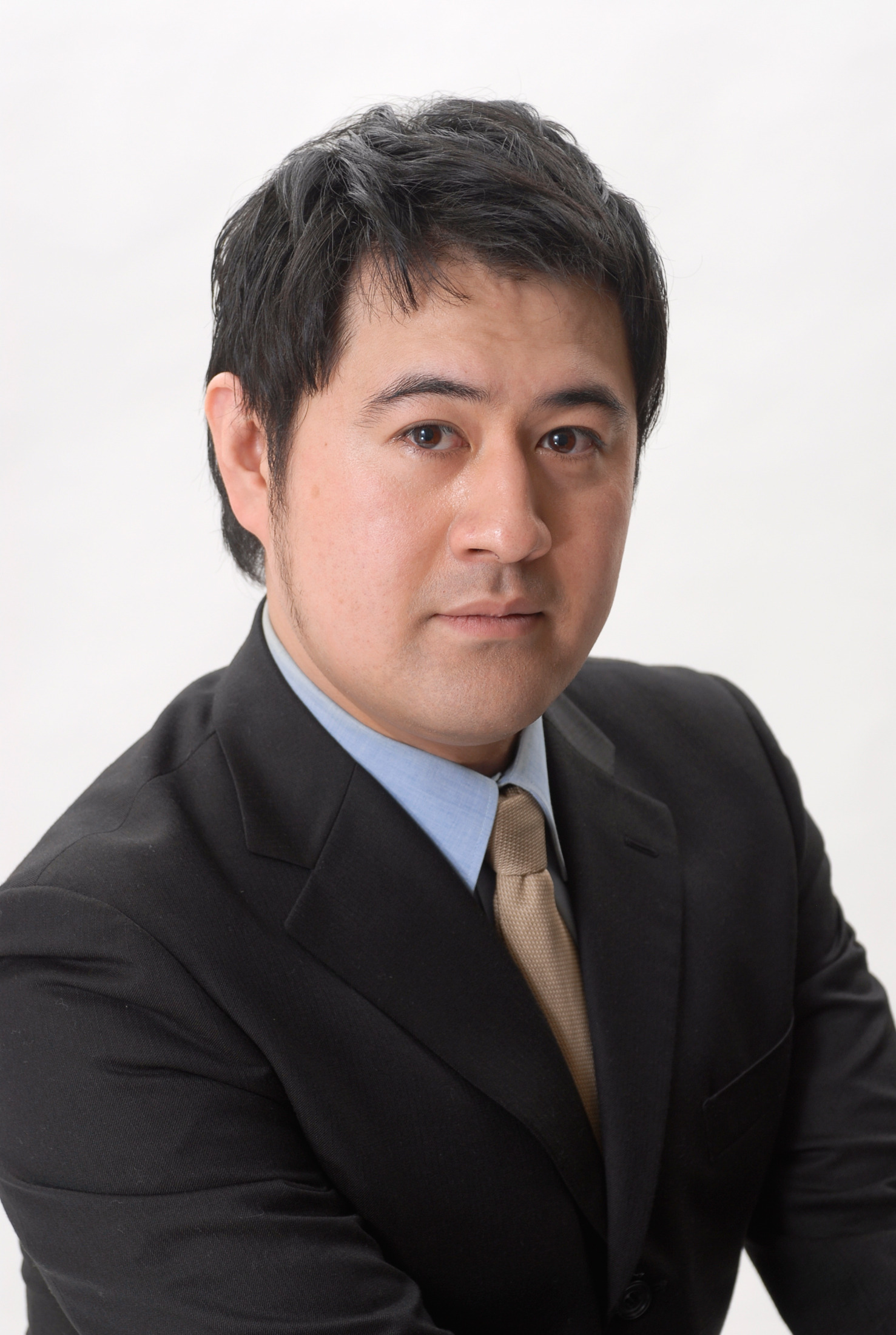 小手伸也的写真