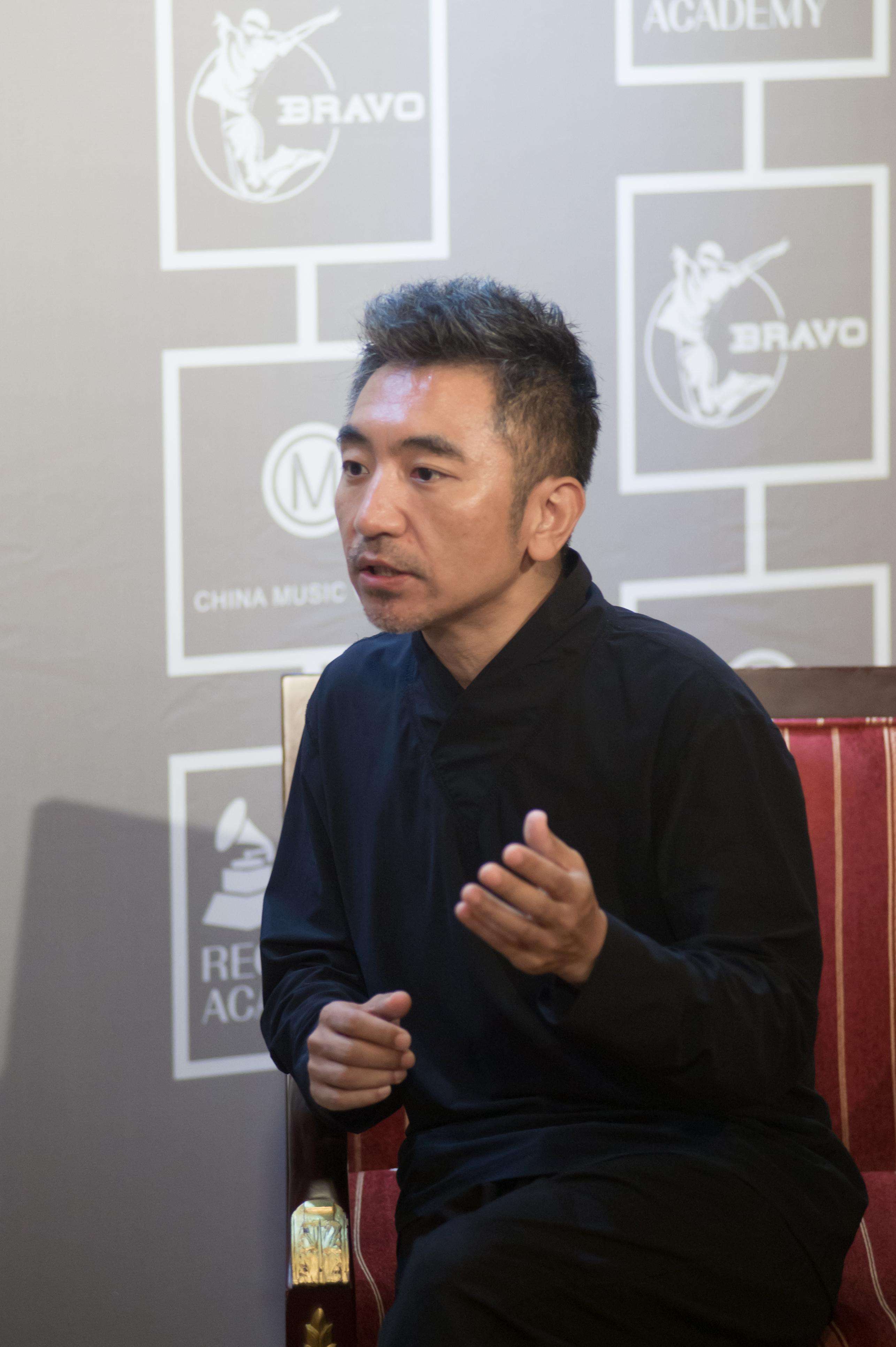 吴彤的写真-真帅