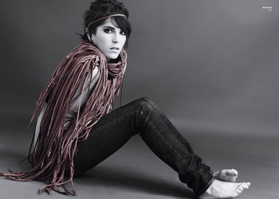 卡拉·索萨的写真