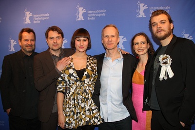 涅尔斯·阿登·欧普勒夫的写真