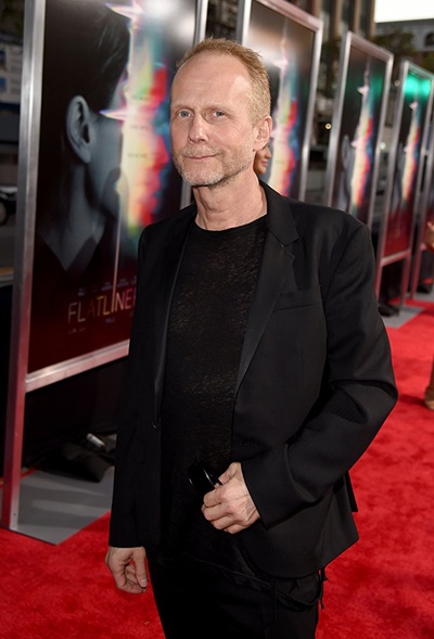 涅尔斯·阿登·欧普勒夫的写真