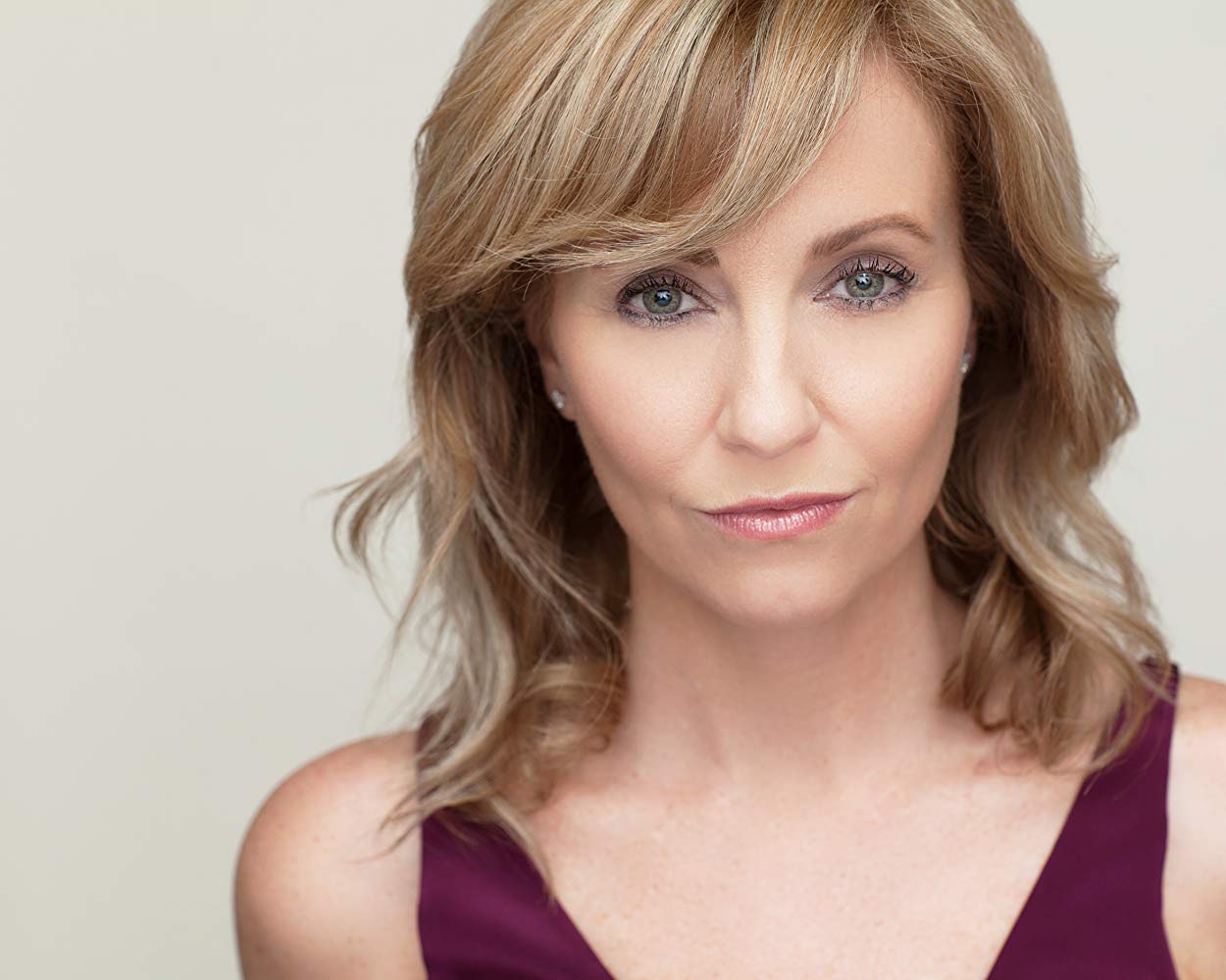 艾恩斯利·丹恩的写真