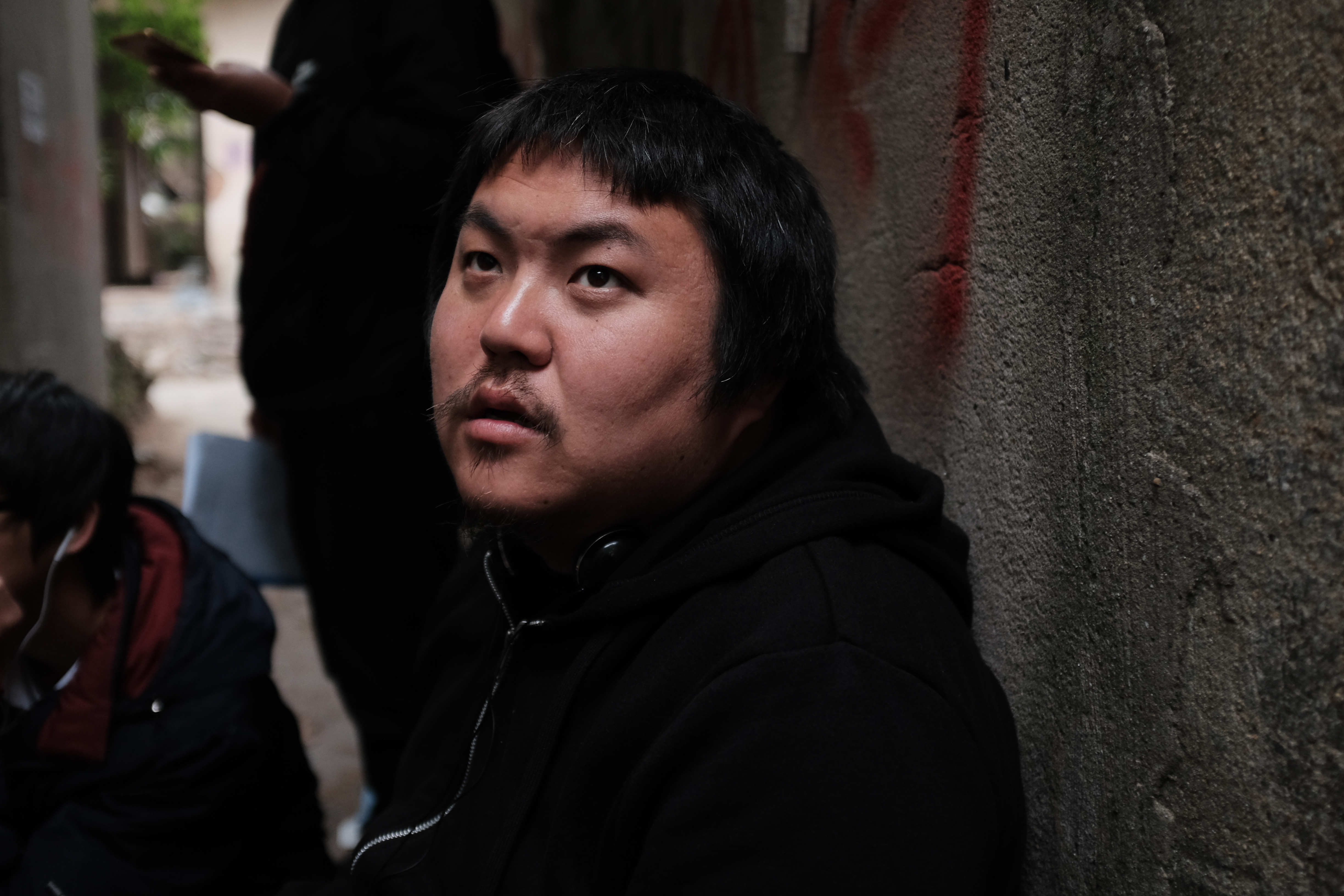 王飞飞的写真-《何日君再来》工作照