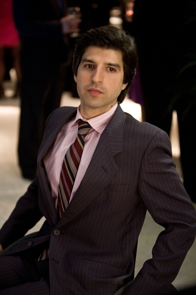 迪米特利·马丁的写真-《今晚带我回家》剧照