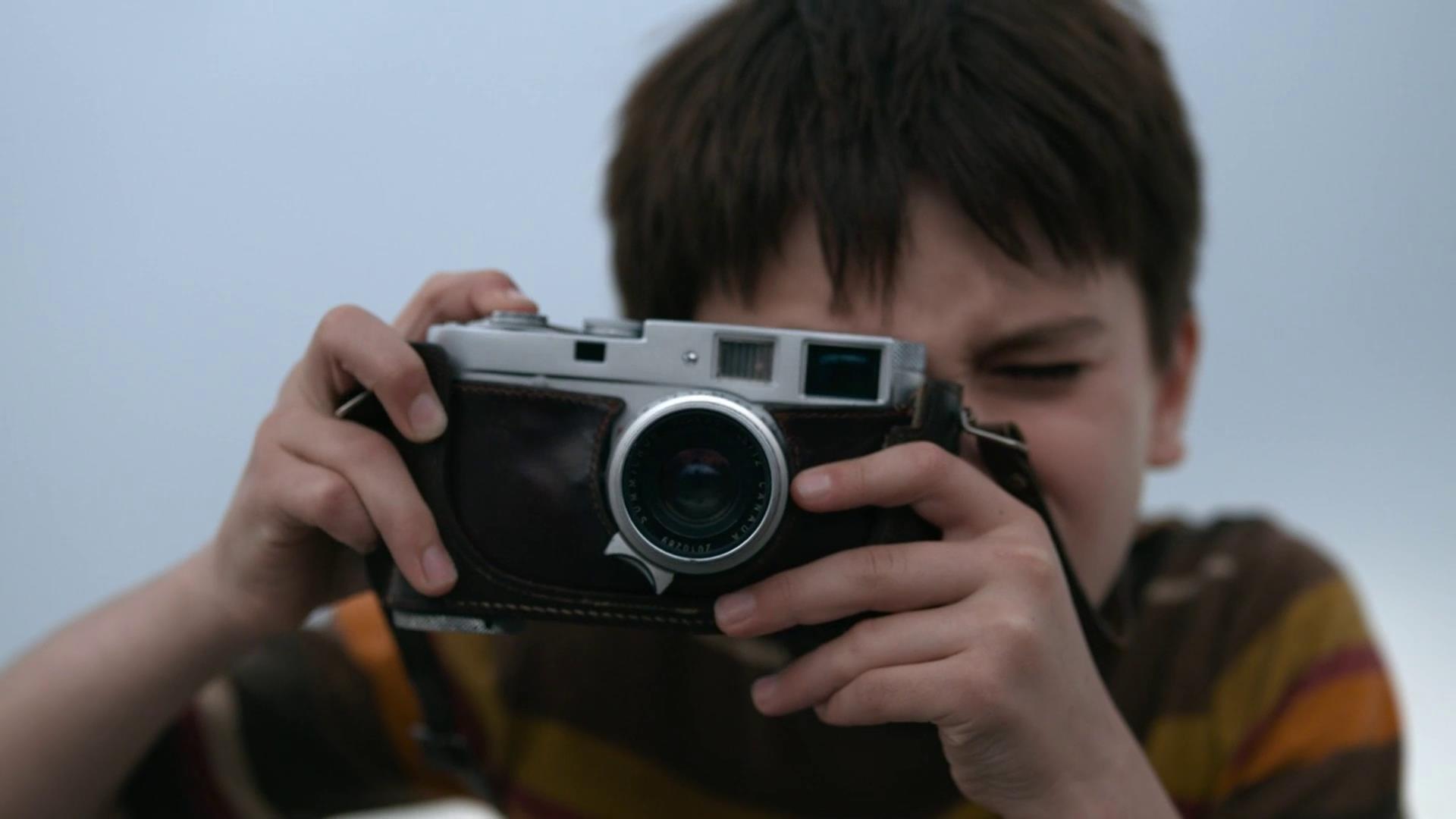 邓肯·乔伊纳的写真