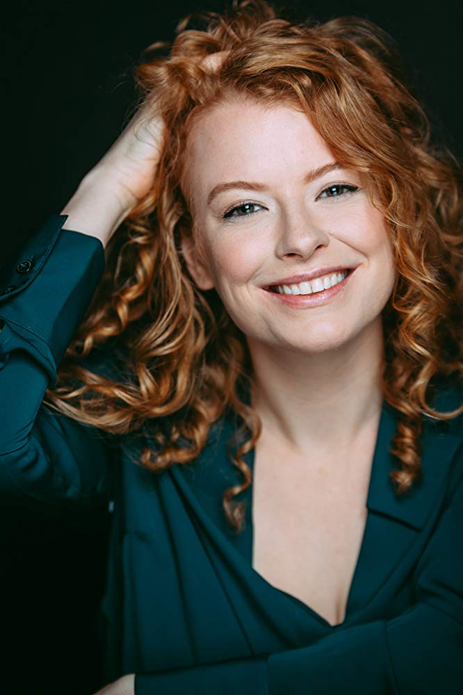 保拉·伯罗斯的写真