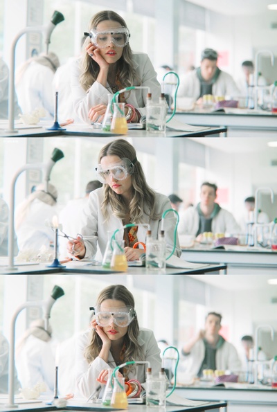 艾米·卢·伍德的写真