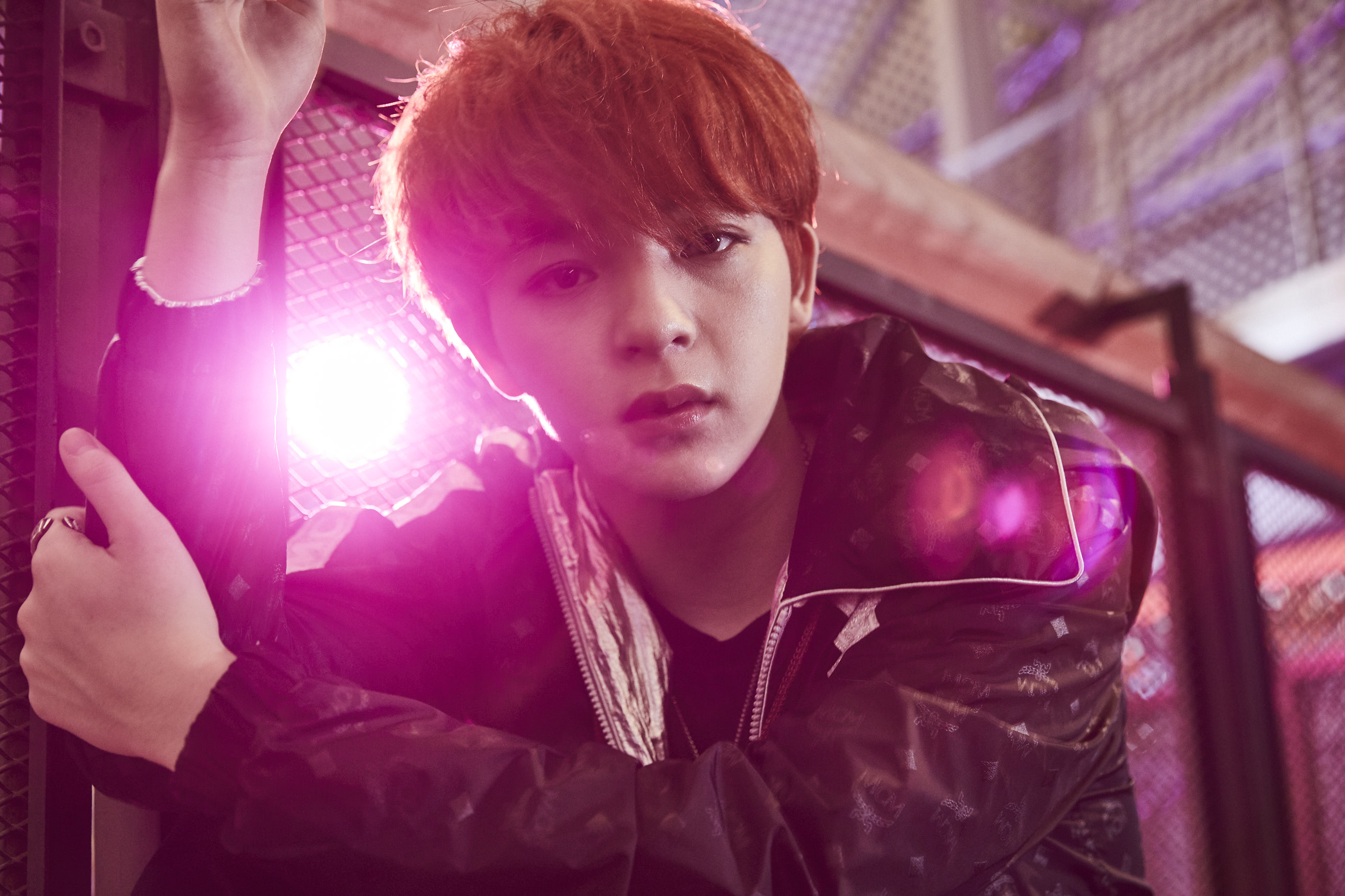 苏拉德·皮凌瓦的写真