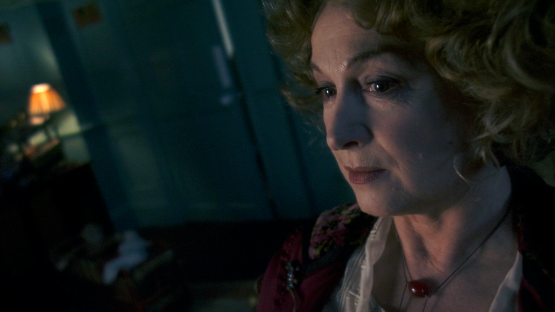 谢丽尔·坎贝尔的写真-2008《大侦探波洛》S...