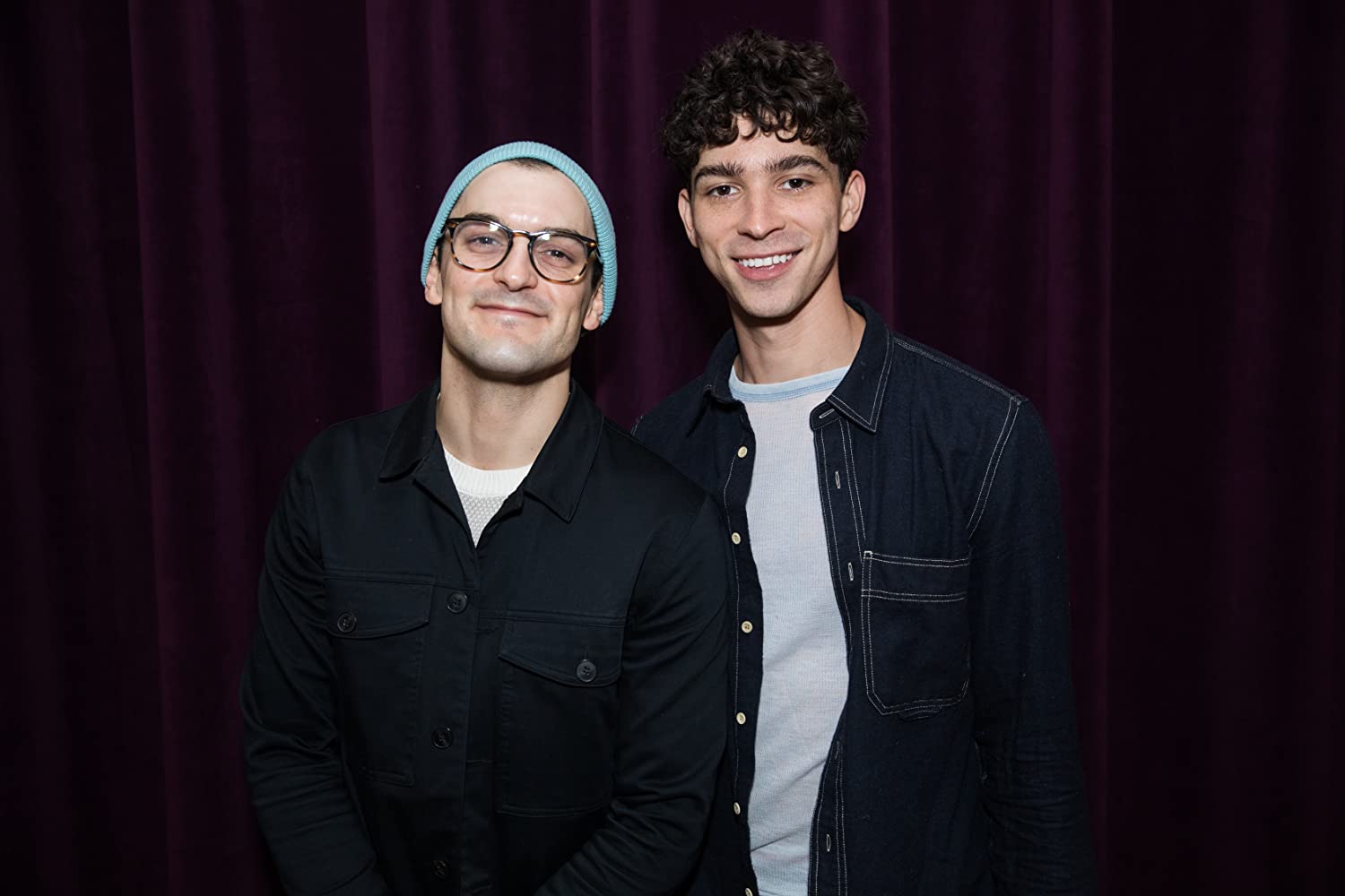 韦斯莱·泰勒的写真-和未婚夫Isaac Powell