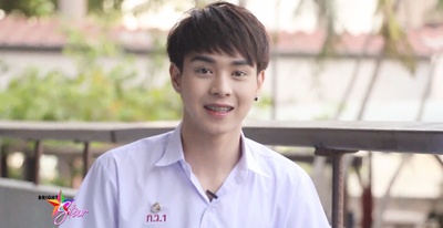 司奈科·查亚通的写真-Snacky Chayatorn不...