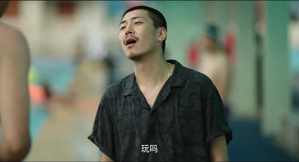 李俊霆的写真-玩吗